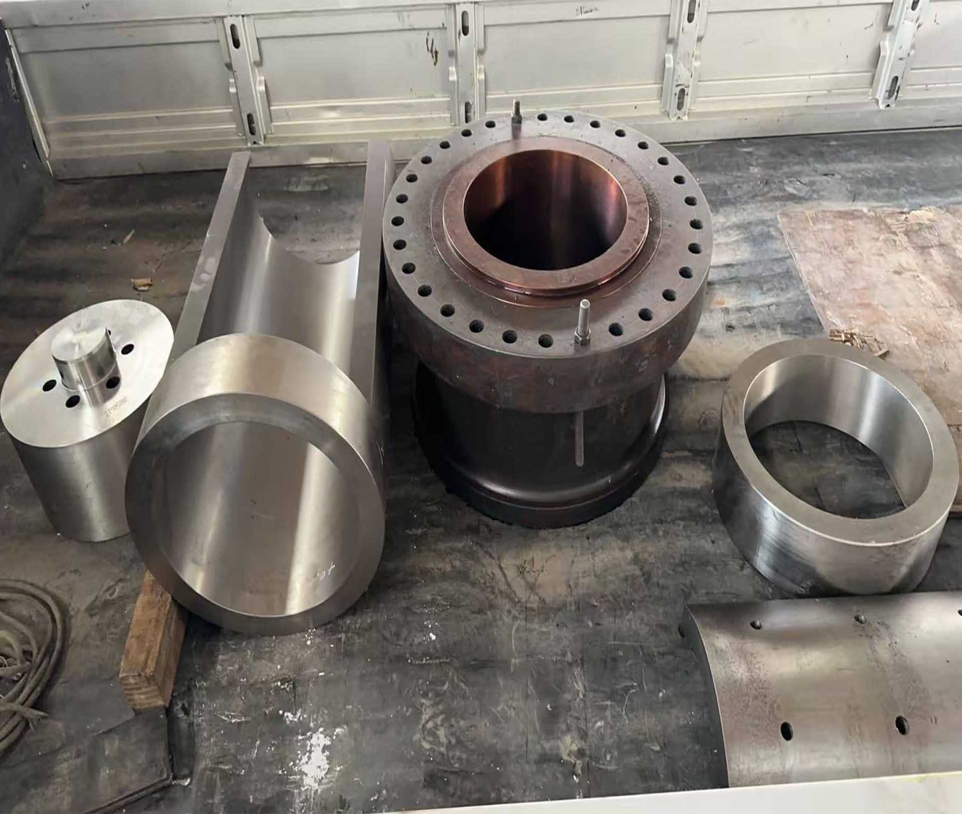 Explication détaillée du moule interne de la machine à briqueter la ferraille : la « force principale » du briquetage